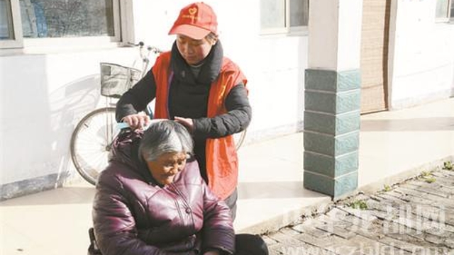 大王莊鄉(xiāng)敬老院開展“傳承雷鋒精神、弘揚時代新風”活動